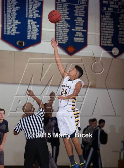 Thumbnail 2 in Turlock vs. Freedom photogallery.