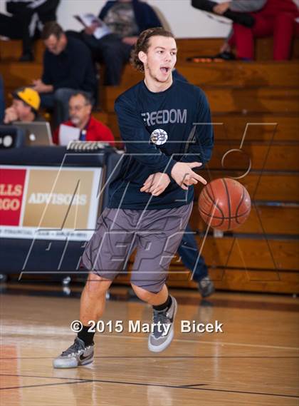 Thumbnail 2 in Turlock vs. Freedom photogallery.