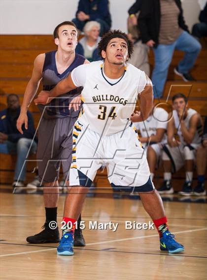 Thumbnail 3 in Turlock vs. Freedom photogallery.