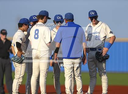 Thumbnail 3 in Liberty-Eylau vs. Gunter (UIL 3A Region 2 Div 1 Region Finals) photogallery.