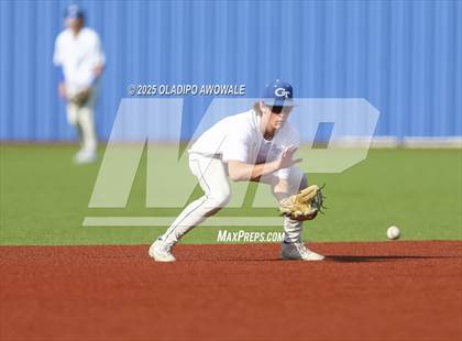 Thumbnail 1 in Liberty-Eylau vs. Gunter (UIL 3A Region 2 Div 1 Region Finals) photogallery.