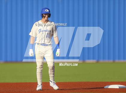 Thumbnail 2 in Liberty-Eylau vs. Gunter (UIL 3A Region 2 Div 1 Region Finals) photogallery.
