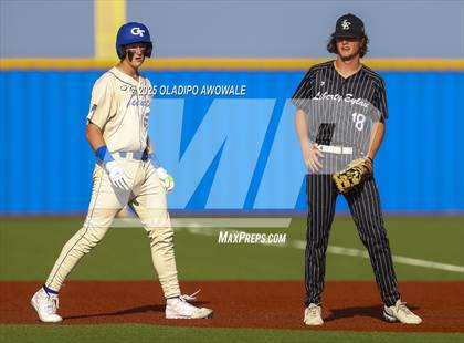 Thumbnail 1 in Liberty-Eylau vs. Gunter (UIL 3A Region 2 Div 1 Region Finals) photogallery.