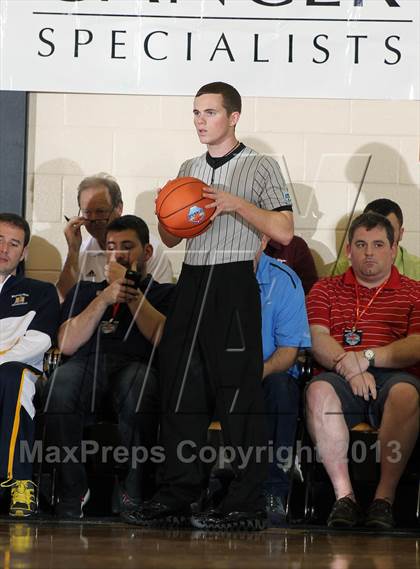 Thumbnail 1 in Milton vs. Montverde Academy (City of Palms Classic) photogallery.