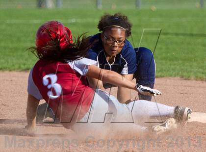 Thumbnail 2 in East Jackson vs. Michigan Center photogallery.