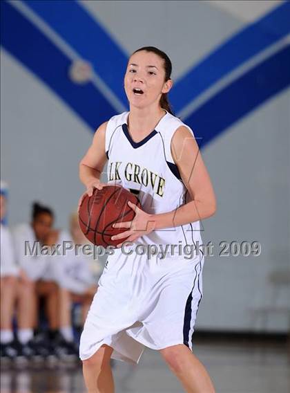 Thumbnail 1 in Colfax vs. Elk Grove (Bulldog Winter Classic) photogallery.