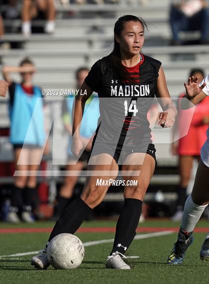 Thumbnail 2 in Oakton @ James Madison photogallery.