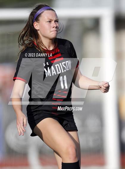 Thumbnail 2 in Oakton @ James Madison photogallery.