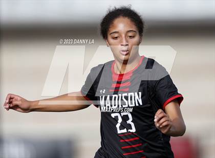Thumbnail 2 in Oakton @ James Madison photogallery.
