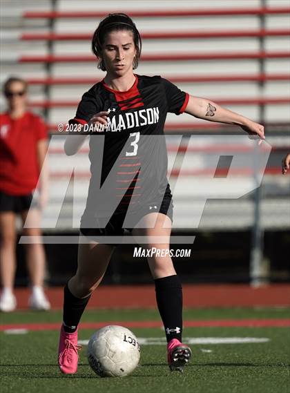 Thumbnail 3 in Oakton @ James Madison photogallery.