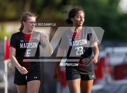 Thumbnail 1 in Oakton @ James Madison photogallery.