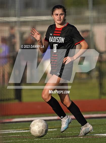 Thumbnail 2 in Oakton @ James Madison photogallery.
