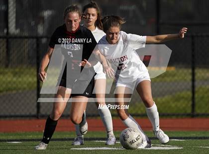 Thumbnail 1 in Oakton @ James Madison photogallery.