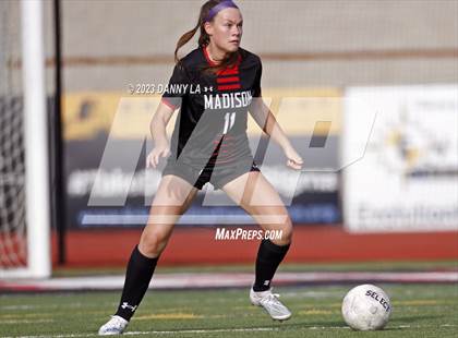 Thumbnail 1 in Oakton @ James Madison photogallery.