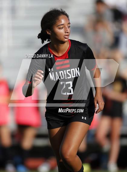 Thumbnail 3 in Oakton @ James Madison photogallery.
