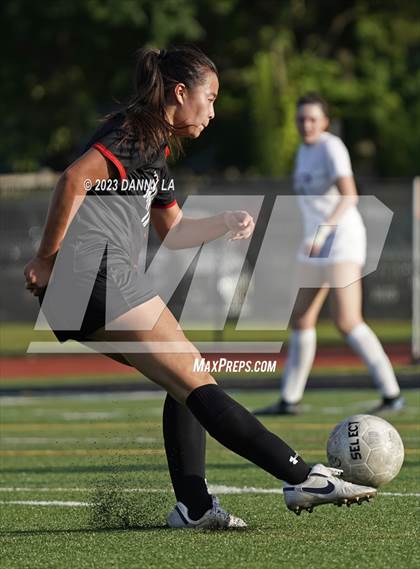 Thumbnail 1 in Oakton @ James Madison photogallery.