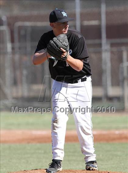 Thumbnail 3 in West vs. Deer Valley (Righetti Spring Classic) photogallery.