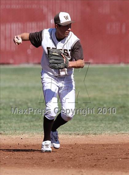 Thumbnail 1 in West vs. Deer Valley (Righetti Spring Classic) photogallery.