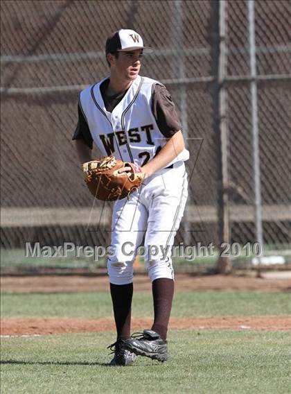 Thumbnail 3 in West vs. Deer Valley (Righetti Spring Classic) photogallery.