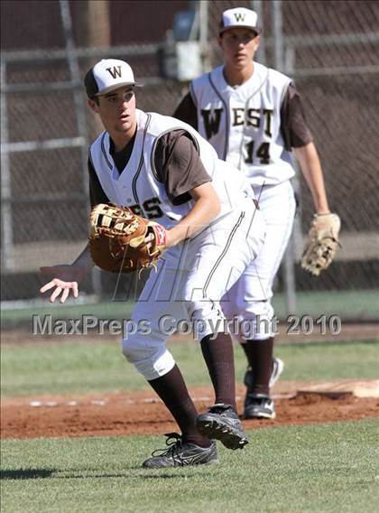 Thumbnail 2 in West vs. Deer Valley (Righetti Spring Classic) photogallery.