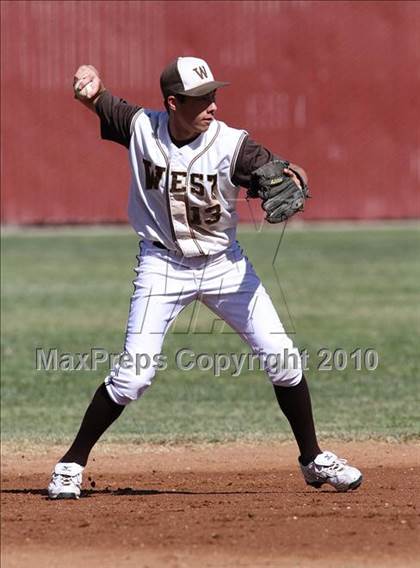 Thumbnail 2 in West vs. Deer Valley (Righetti Spring Classic) photogallery.