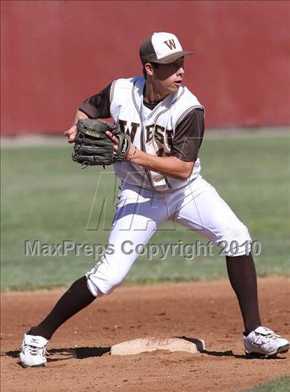 Thumbnail 1 in West vs. Deer Valley (Righetti Spring Classic) photogallery.