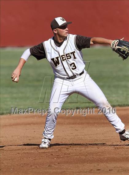 Thumbnail 1 in West vs. Deer Valley (Righetti Spring Classic) photogallery.