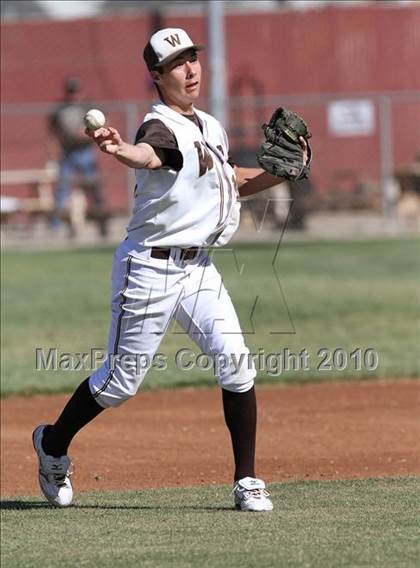 Thumbnail 3 in West vs. Deer Valley (Righetti Spring Classic) photogallery.