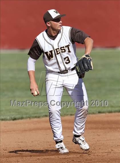 Thumbnail 3 in West vs. Deer Valley (Righetti Spring Classic) photogallery.