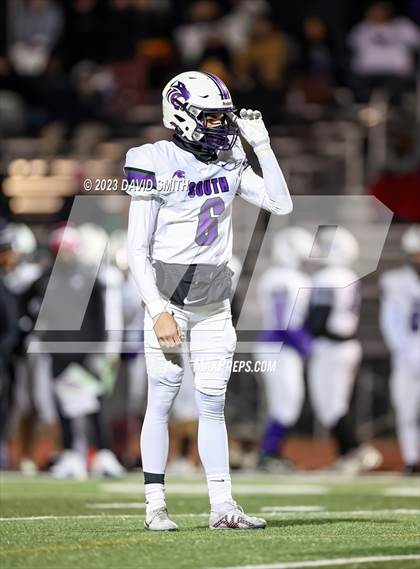 Thumbnail 1 in Park Hill South @ Staley (MSHSAA Class 6 District 8 Playoff) photogallery.