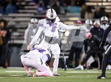 Thumbnail 3 in Park Hill South @ Staley (MSHSAA Class 6 District 8 Playoff) photogallery.