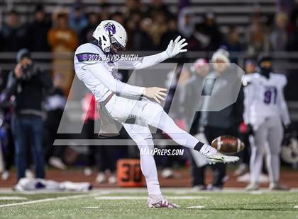 Thumbnail 1 in Park Hill South @ Staley (MSHSAA Class 6 District 8 Playoff) photogallery.