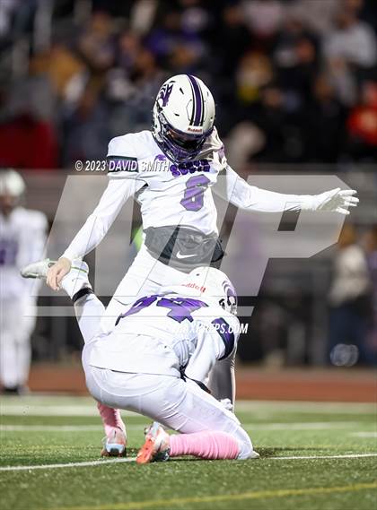 Thumbnail 2 in Park Hill South @ Staley (MSHSAA Class 6 District 8 Playoff) photogallery.