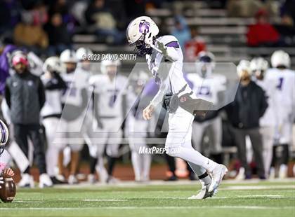 Thumbnail 3 in Park Hill South @ Staley (MSHSAA Class 6 District 8 Playoff) photogallery.