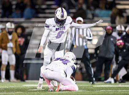 Thumbnail 3 in Park Hill South @ Staley (MSHSAA Class 6 District 8 Playoff) photogallery.