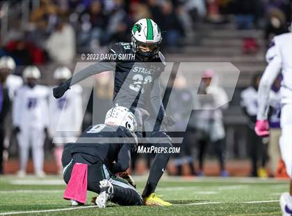Thumbnail 3 in Park Hill South @ Staley (MSHSAA Class 6 District 8 Playoff) photogallery.