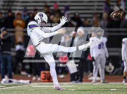 Thumbnail 2 in Park Hill South @ Staley (MSHSAA Class 6 District 8 Playoff) photogallery.