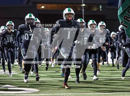 Thumbnail 3 in Park Hill South @ Staley (MSHSAA Class 6 District 8 Playoff) photogallery.