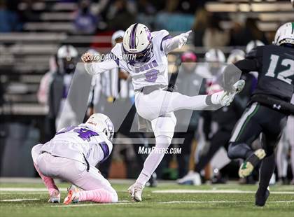 Thumbnail 3 in Park Hill South @ Staley (MSHSAA Class 6 District 8 Playoff) photogallery.
