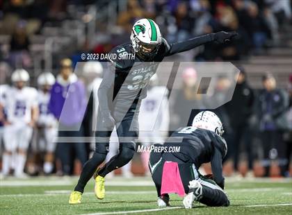 Thumbnail 2 in Park Hill South @ Staley (MSHSAA Class 6 District 8 Playoff) photogallery.