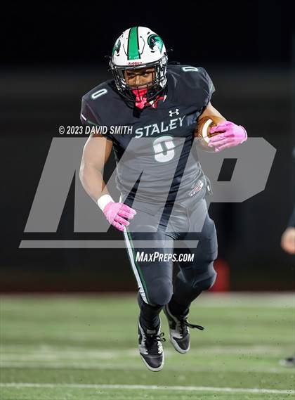 Thumbnail 1 in Park Hill South @ Staley (MSHSAA Class 6 District 8 Playoff) photogallery.