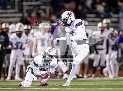 Thumbnail 2 in Park Hill South @ Staley (MSHSAA Class 6 District 8 Playoff) photogallery.
