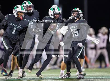Thumbnail 1 in Park Hill South @ Staley (MSHSAA Class 6 District 8 Playoff) photogallery.
