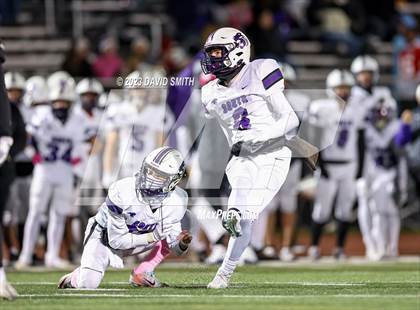 Thumbnail 3 in Park Hill South @ Staley (MSHSAA Class 6 District 8 Playoff) photogallery.