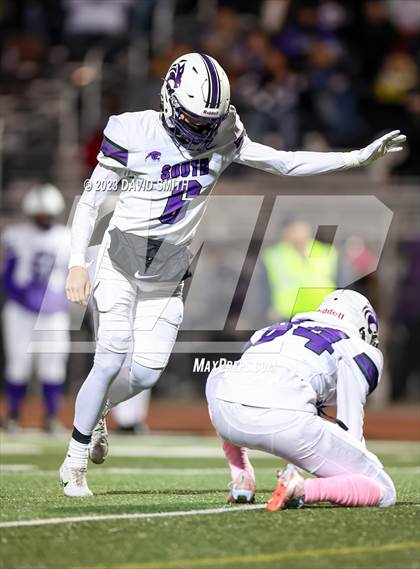 Thumbnail 3 in Park Hill South @ Staley (MSHSAA Class 6 District 8 Playoff) photogallery.