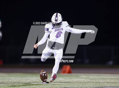 Thumbnail 1 in Park Hill South @ Staley (MSHSAA Class 6 District 8 Playoff) photogallery.