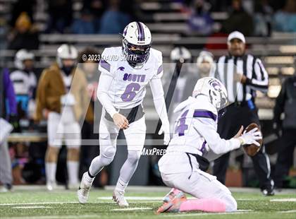 Thumbnail 1 in Park Hill South @ Staley (MSHSAA Class 6 District 8 Playoff) photogallery.