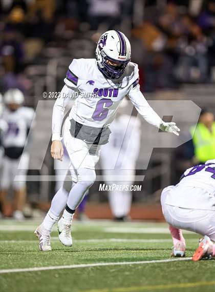 Thumbnail 2 in Park Hill South @ Staley (MSHSAA Class 6 District 8 Playoff) photogallery.