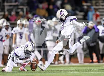 Thumbnail 1 in Park Hill South @ Staley (MSHSAA Class 6 District 8 Playoff) photogallery.
