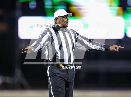 Thumbnail 3 in Park Hill South @ Staley (MSHSAA Class 6 District 8 Playoff) photogallery.